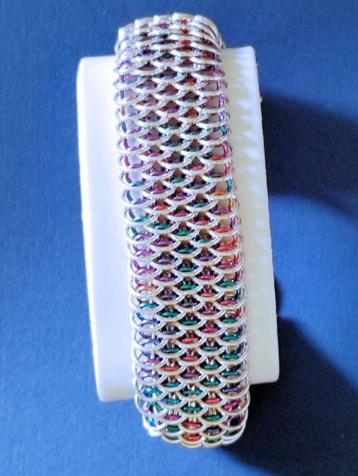 Dragonscale Chain Maille Bracelet in Argentium® Silver &  Anodized Niobium